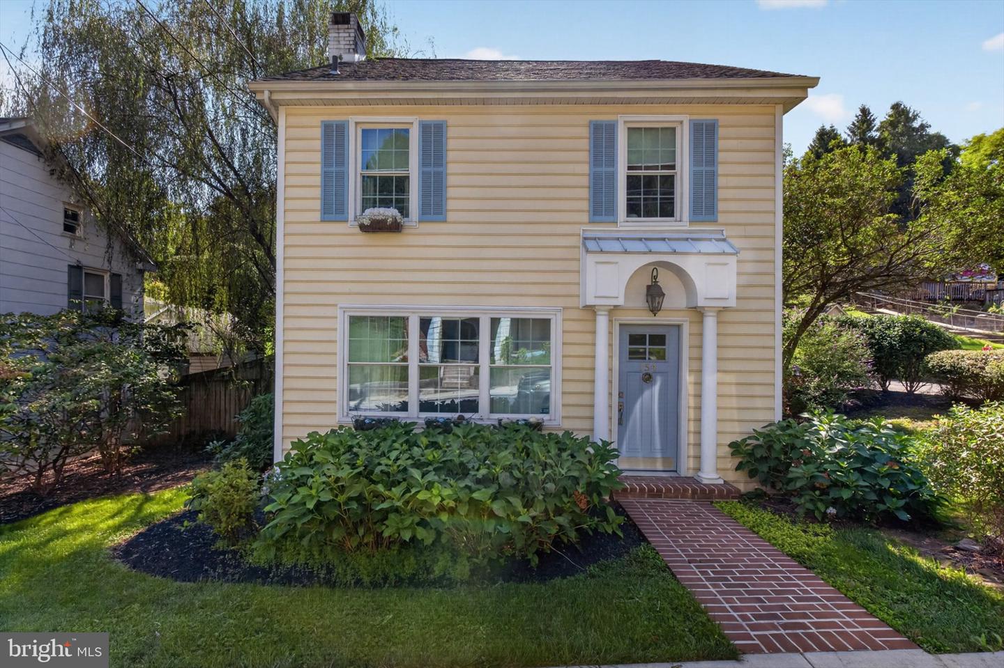 154 Hanover St Property Photo 1
