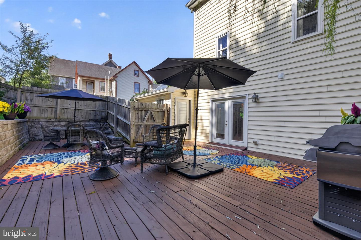 154 Hanover St Property Photo 30