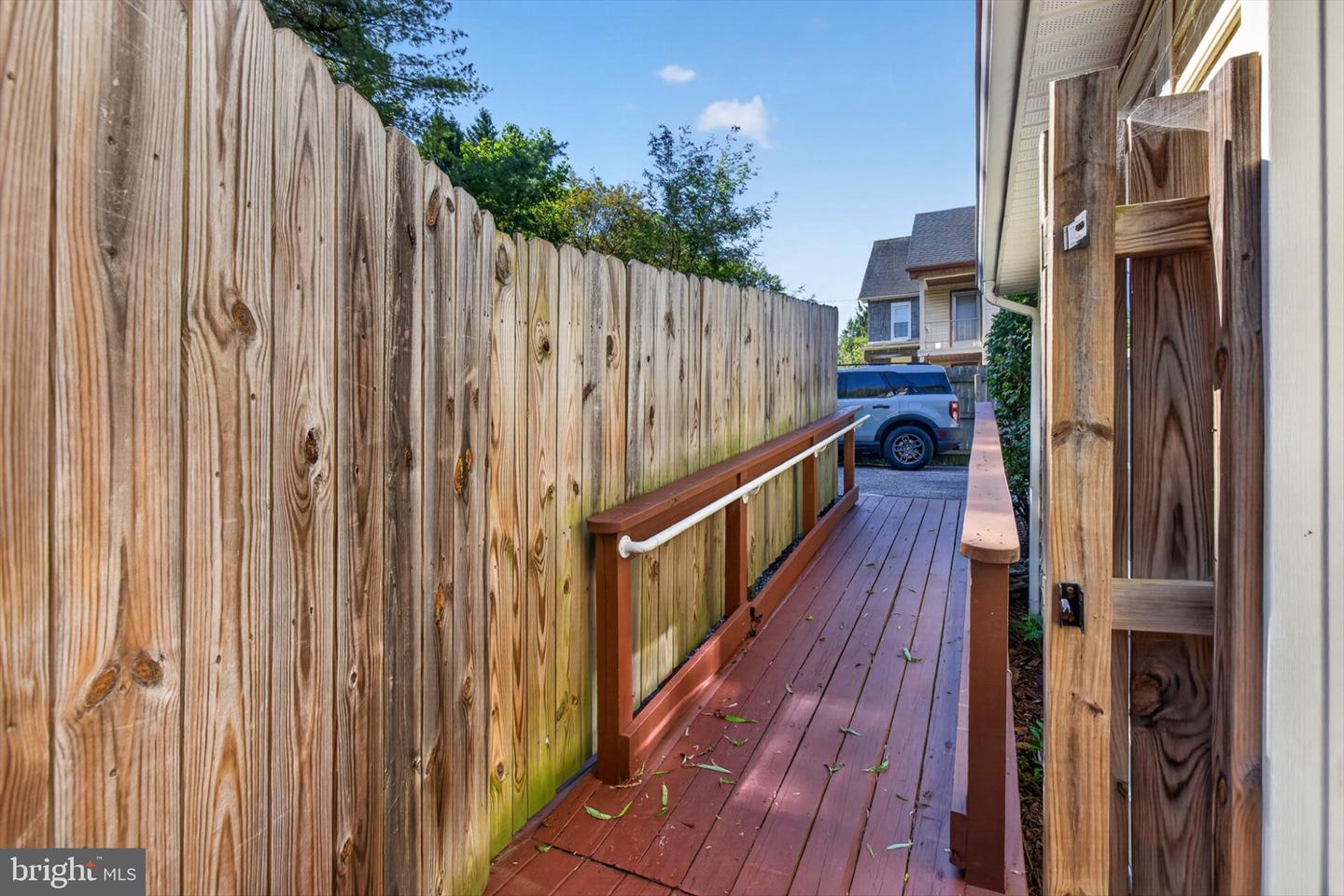 154 Hanover St Property Photo 31