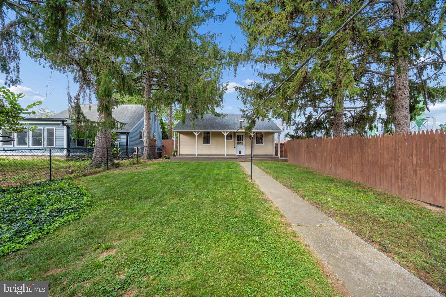 625 Gay St Property Photo 33