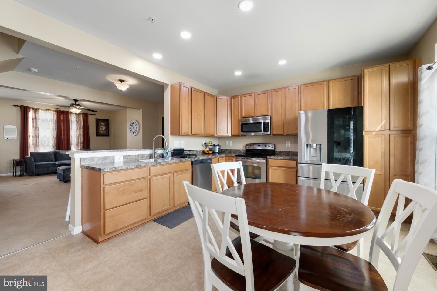 7 Forest View Ter Property Photo 13