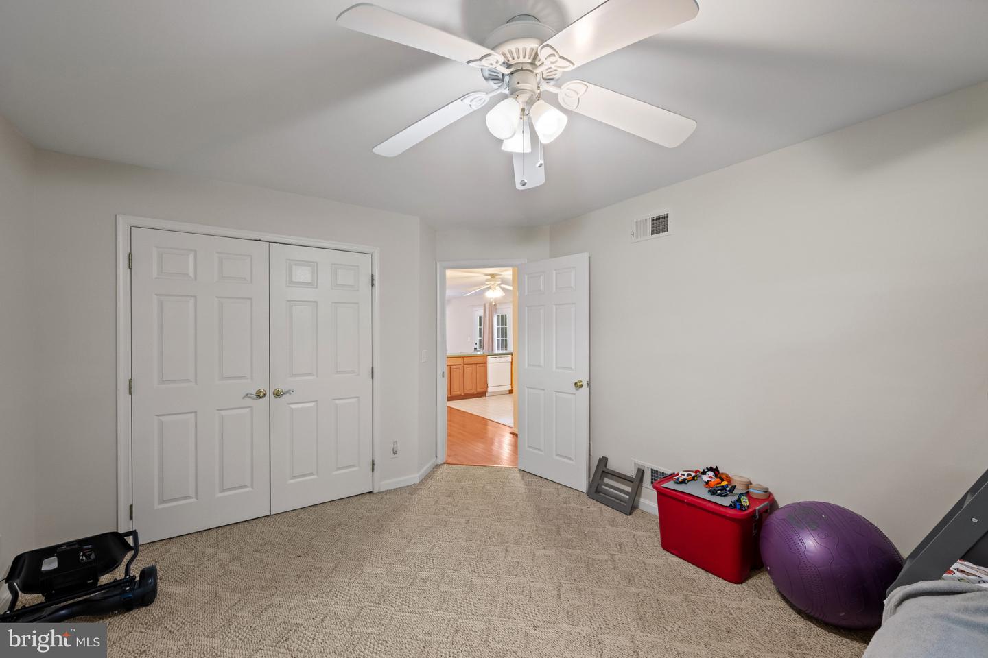 107 Waneta St Property Photo 12