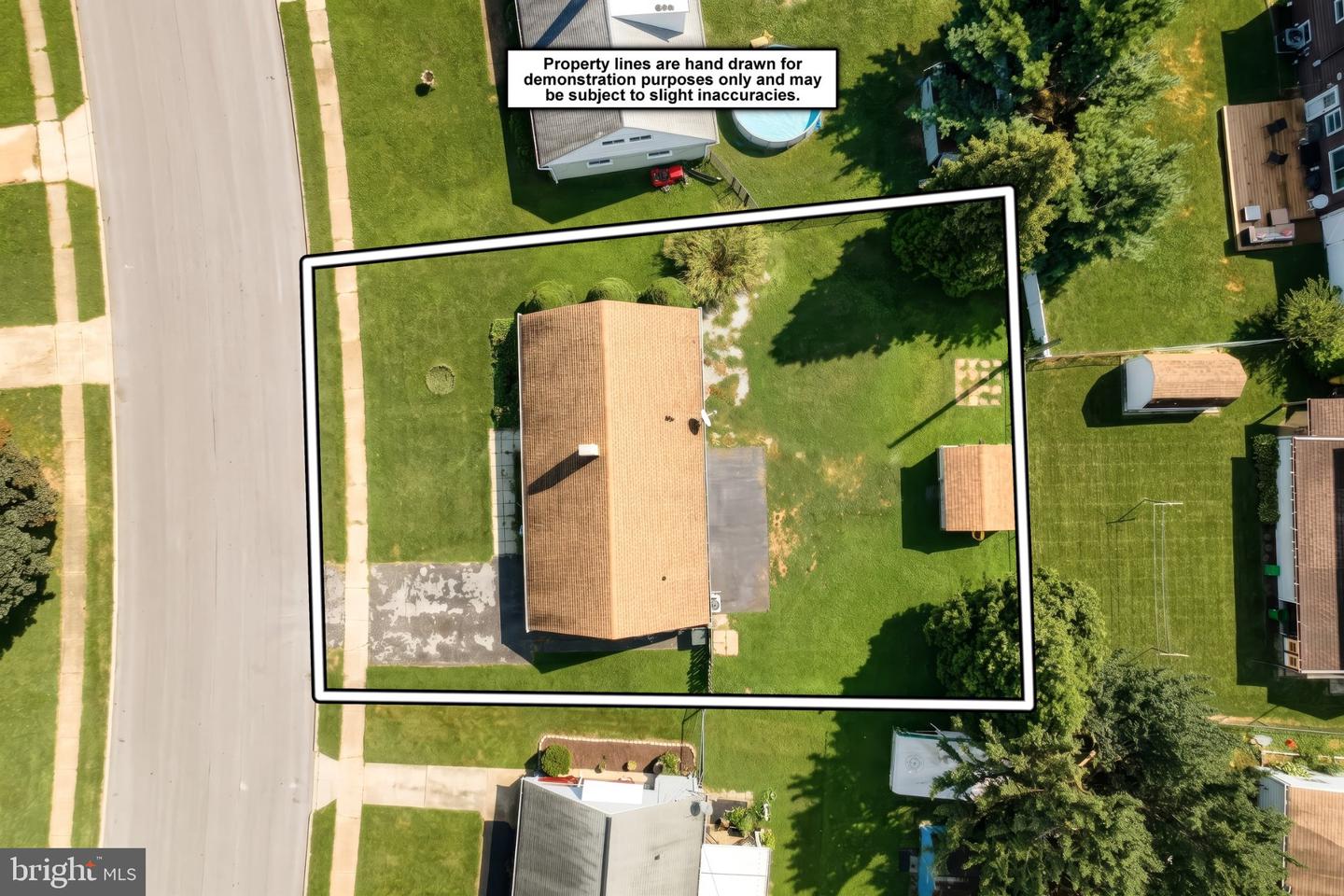 1512 Continental Rd Property Photo 3