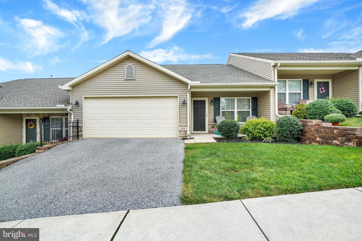 103 Saddlebred Dr #139 Property Photo 2