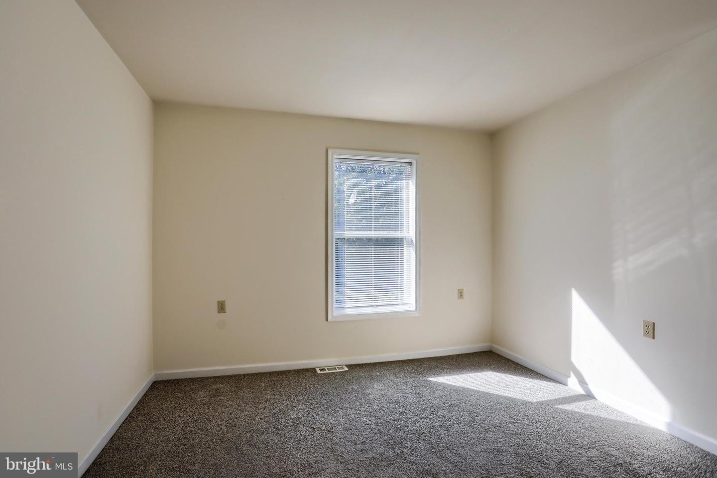 708 Range End Rd Property Photo 18