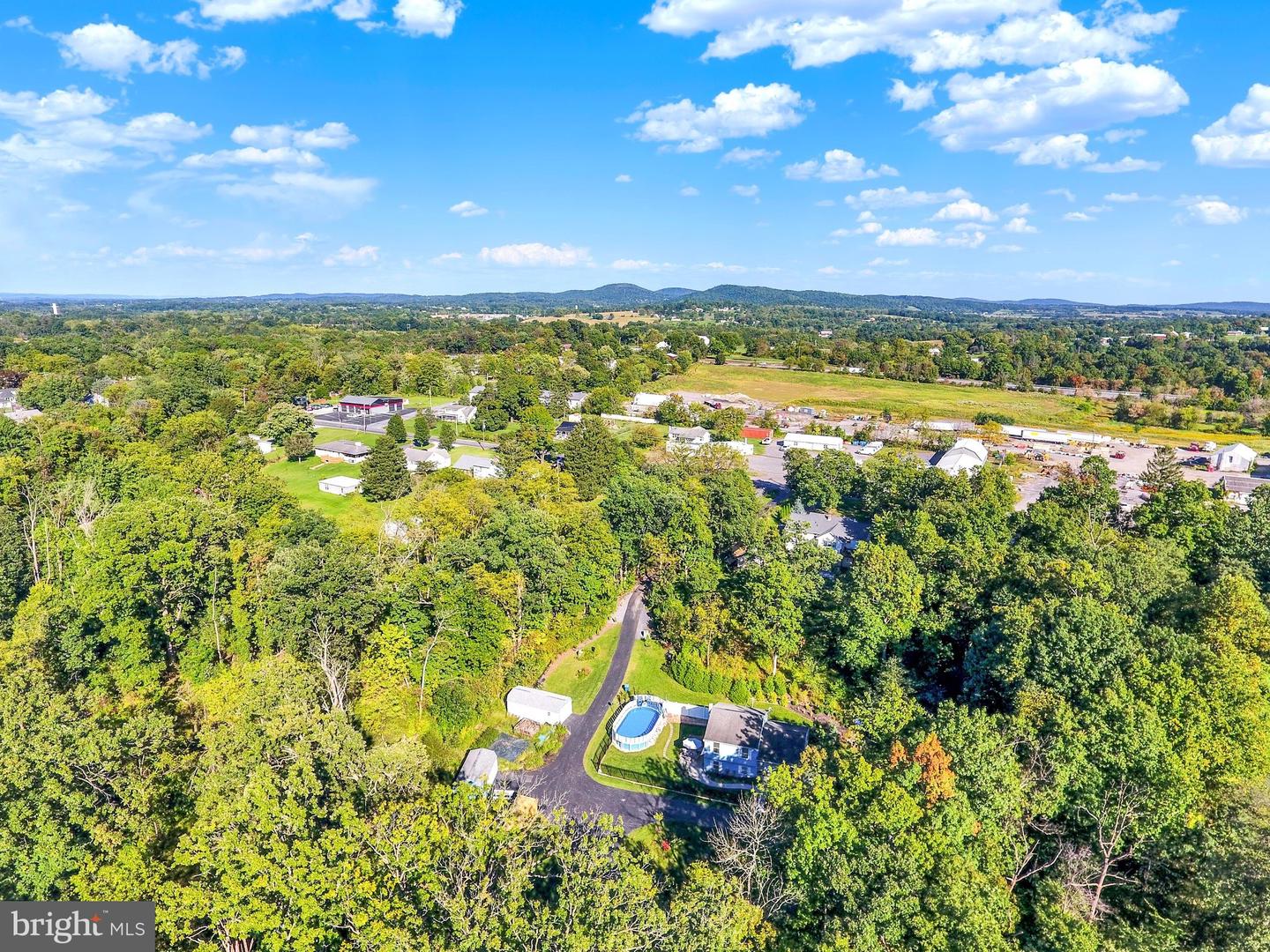 708 Range End Rd Property Photo 48