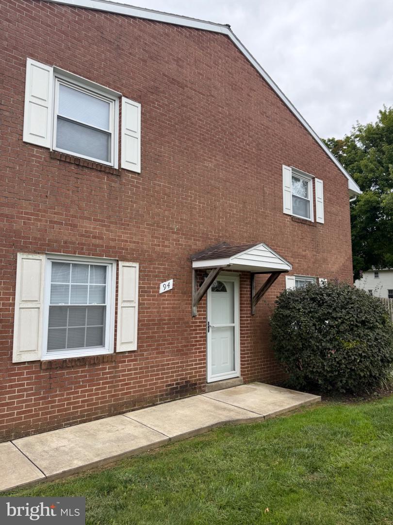 94 Dew Drop Ct Property Photo 2