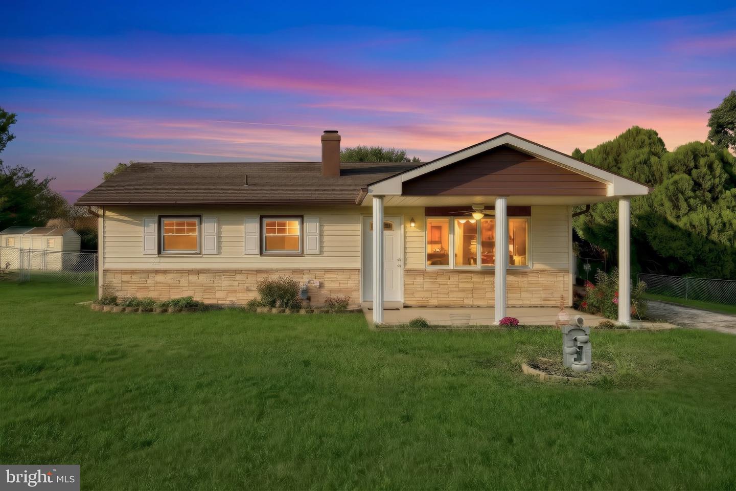 2435 DUNBAR RD