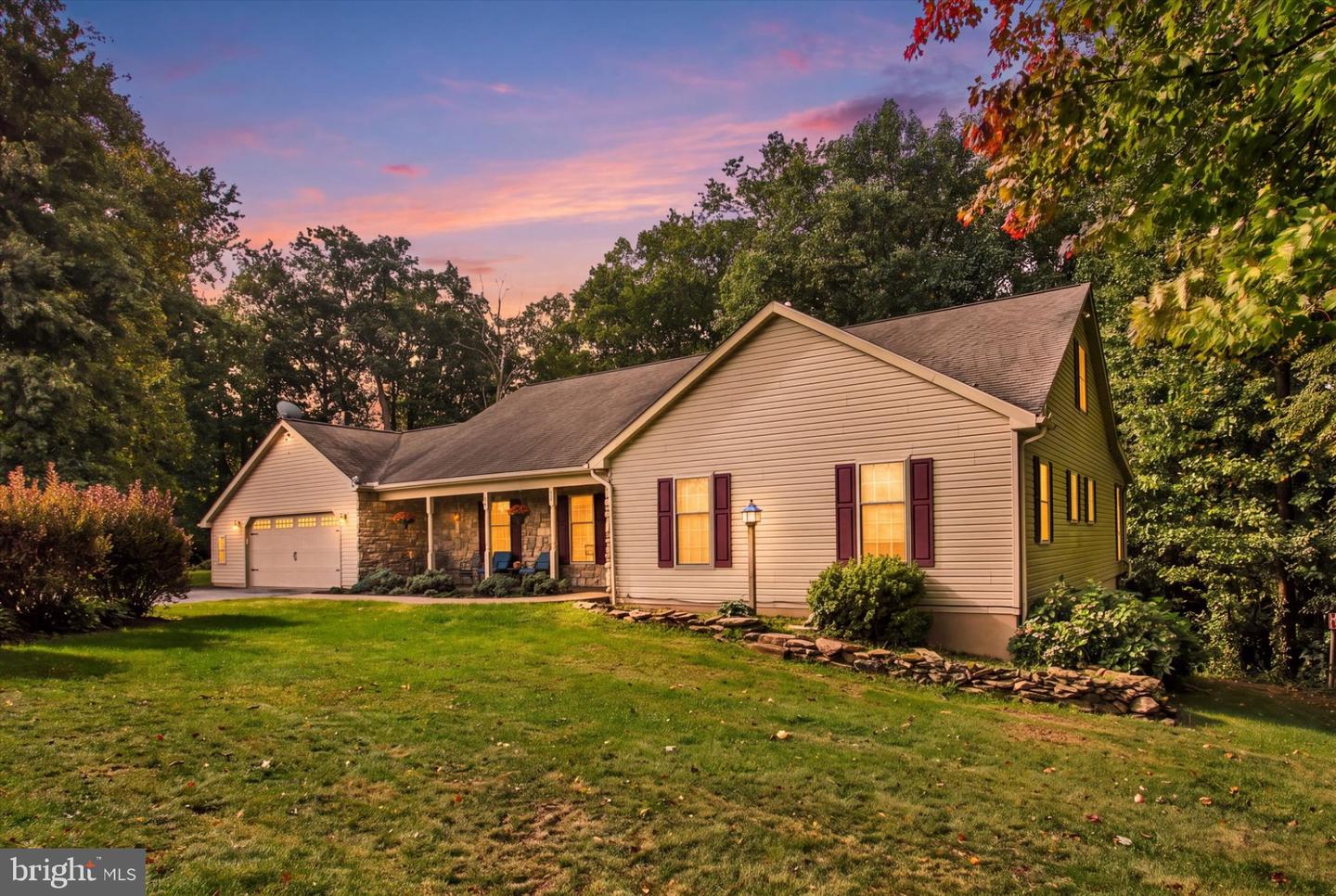 27 SERENITY LN