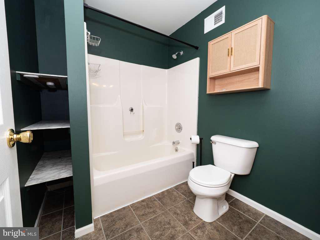 110 Orchard Ln #6 Property Photo 20