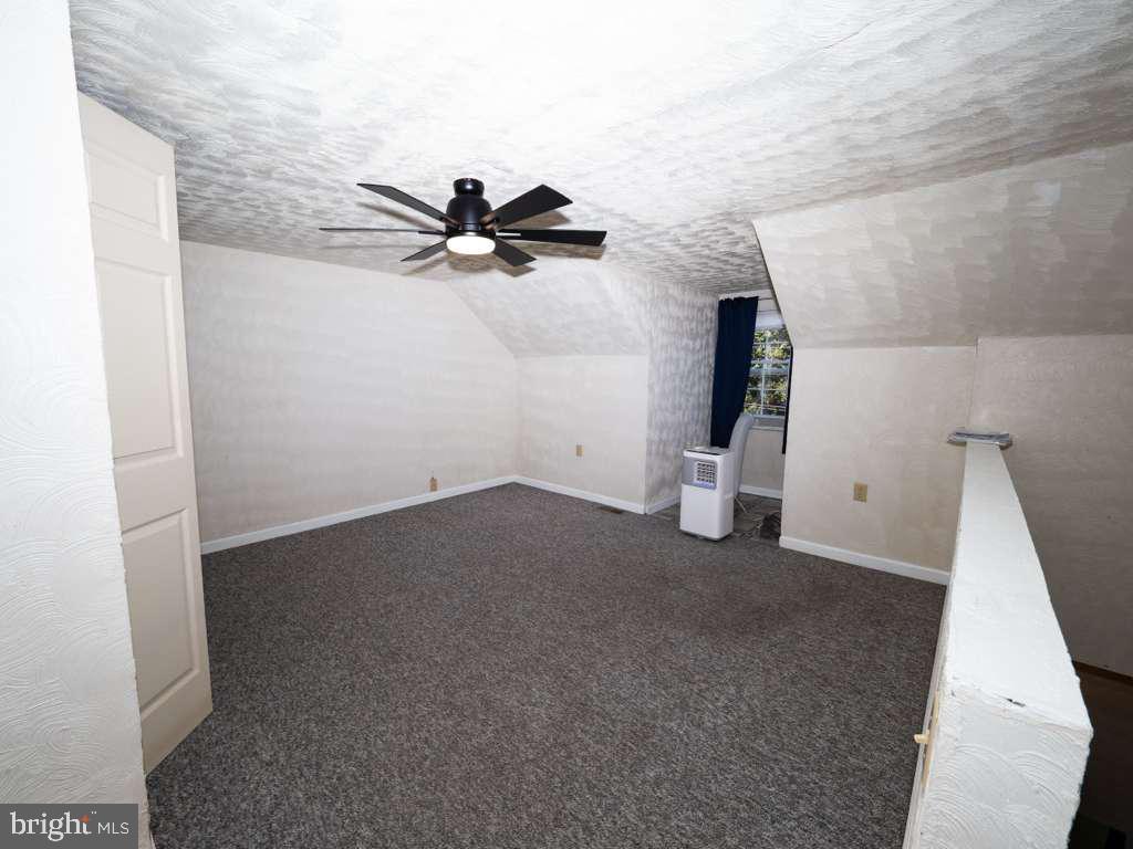 110 Orchard Ln #6 Property Photo 23