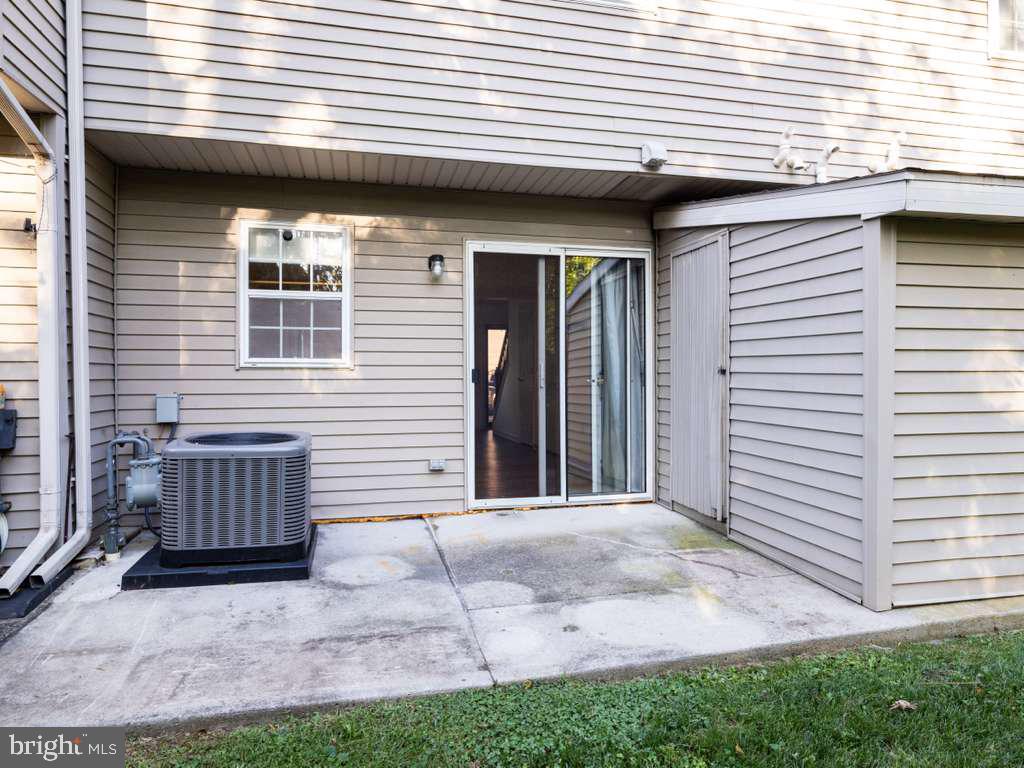 110 Orchard Ln #6 Property Photo 24