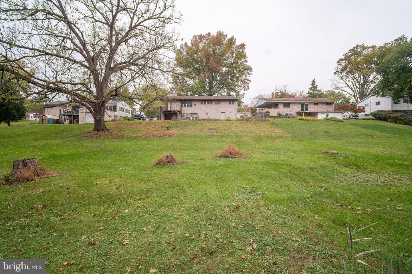 2428 Anita Dr Property Photo 4