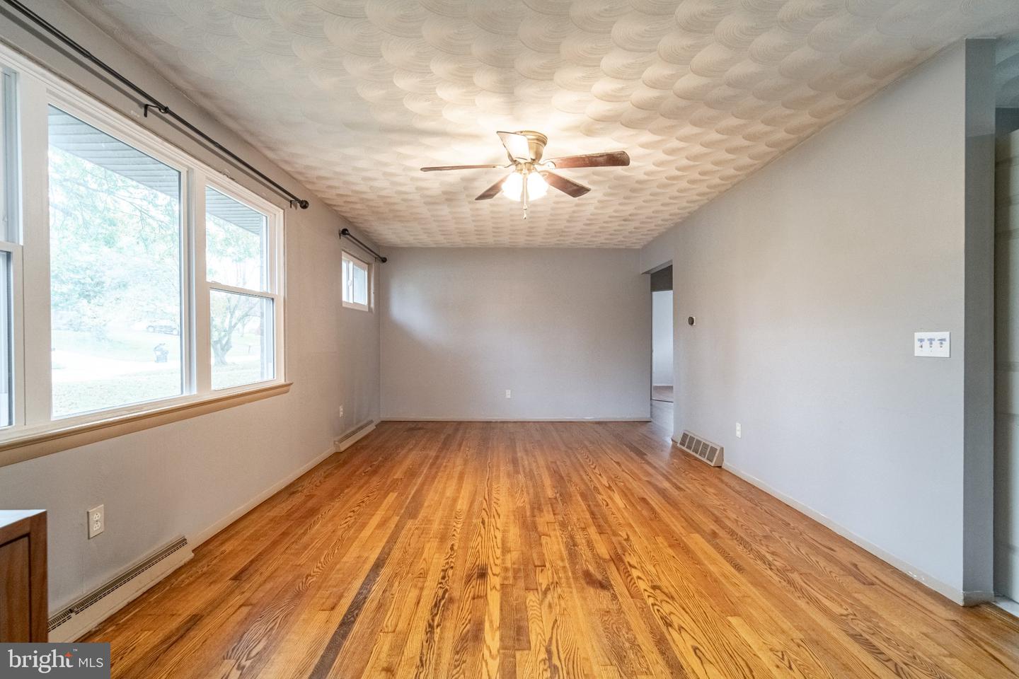 2428 Anita Dr Property Photo 6