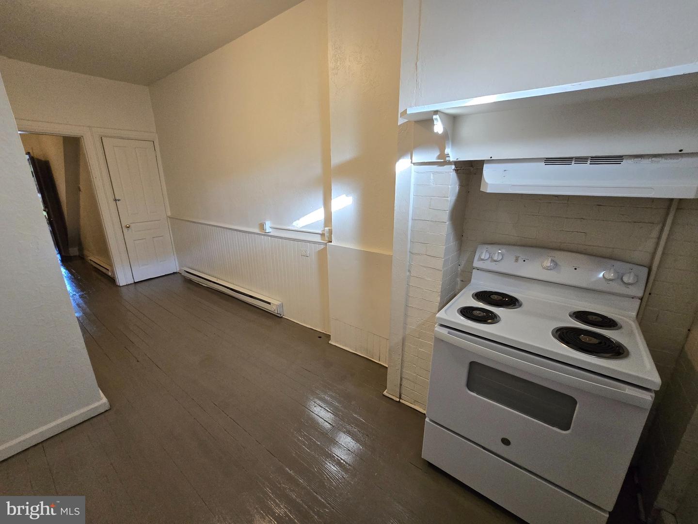 437 Cleveland Ave Property Photo 8