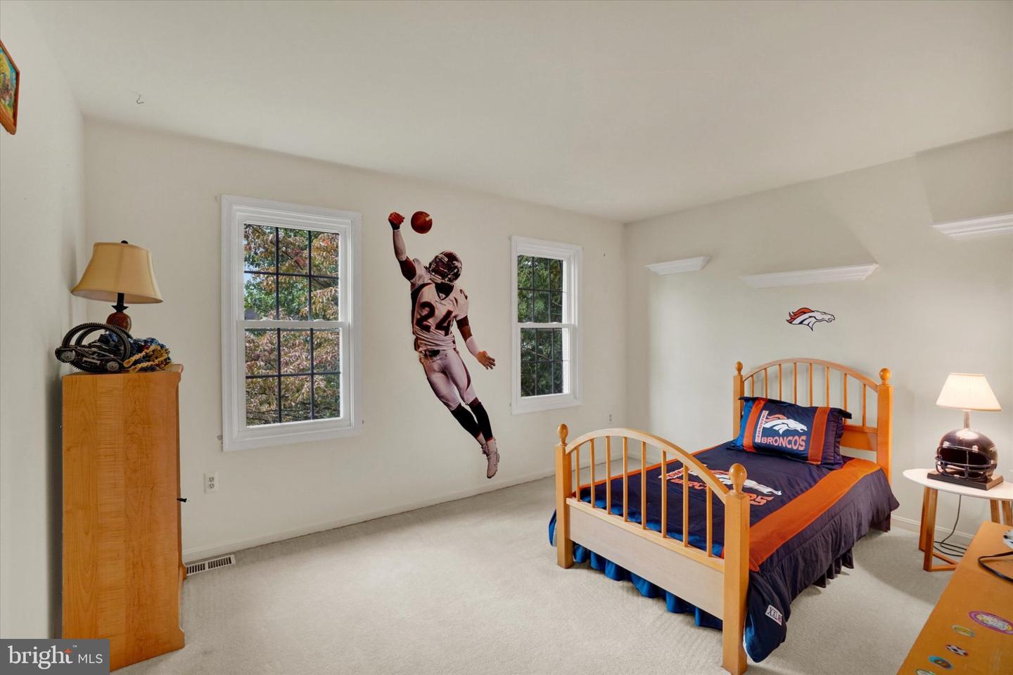 25 Martingale Dr Property Photo 20