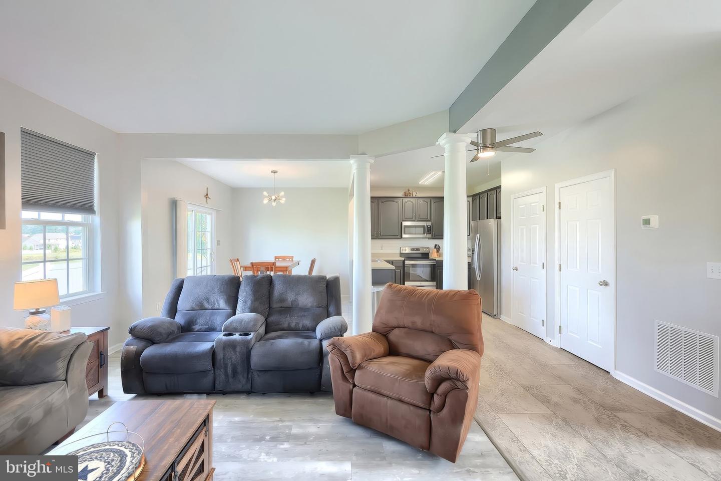 2521 Village Rd Property Photo 10