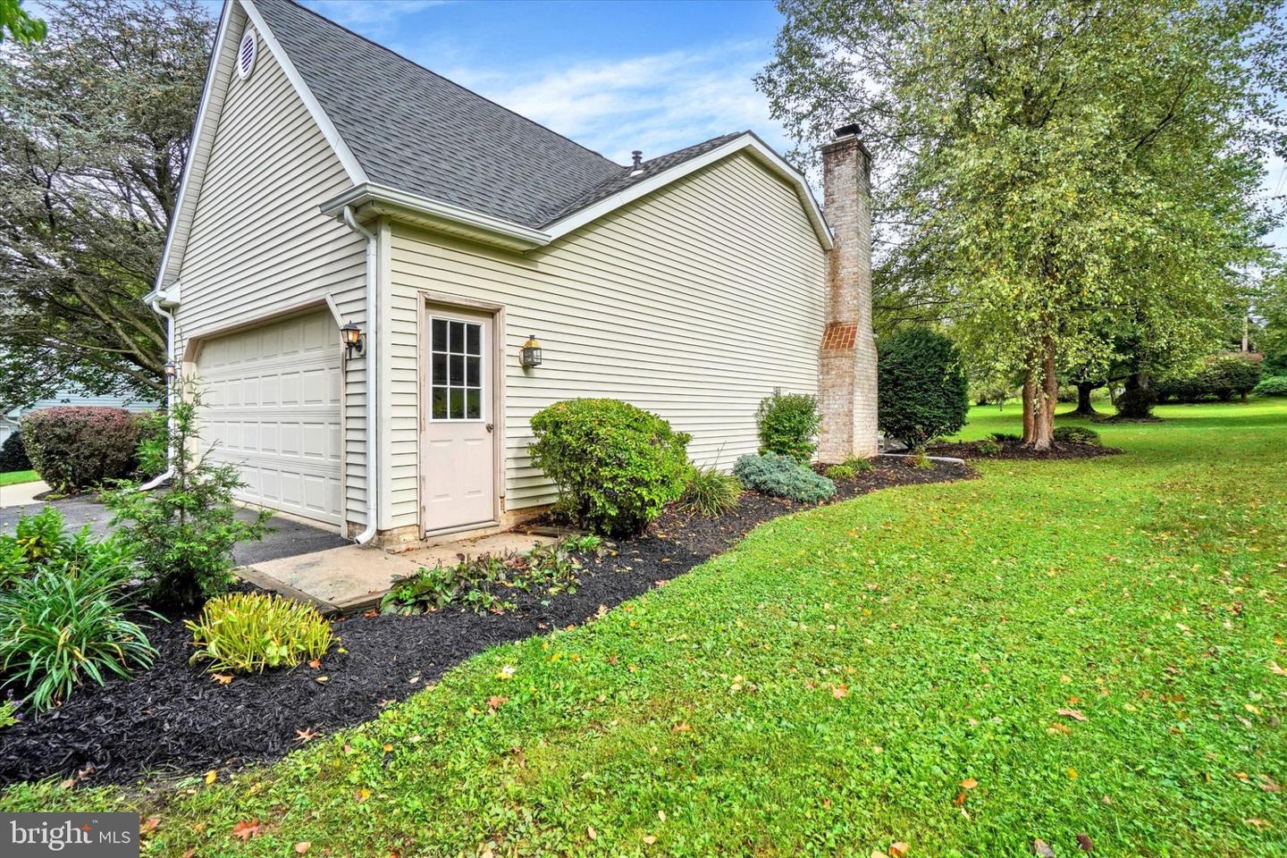 142 Hershey Cir Property Photo 37