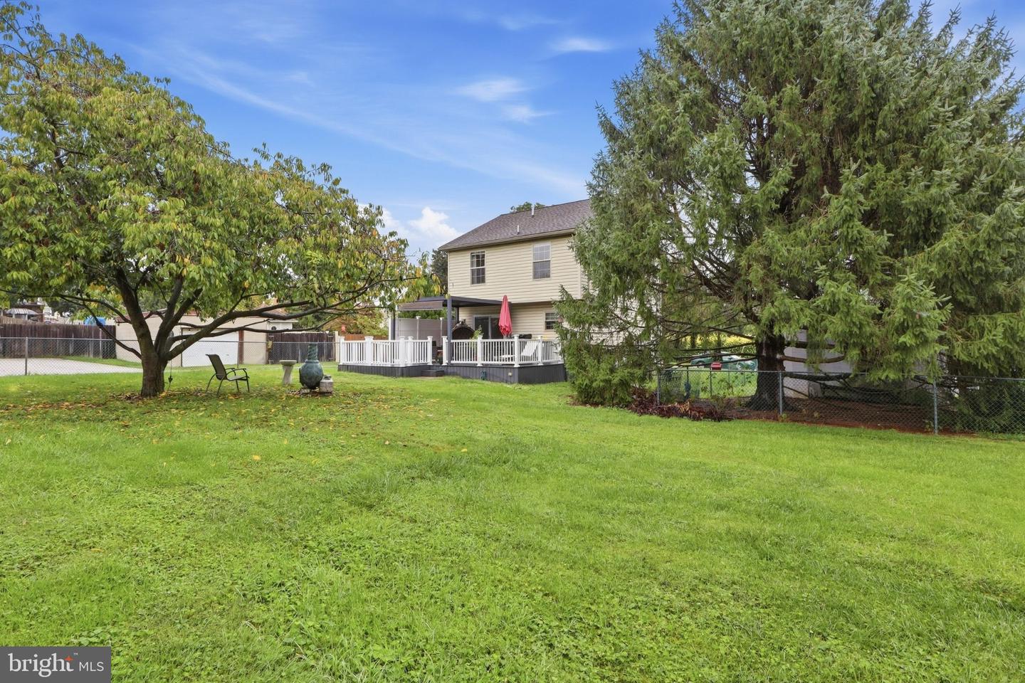 120 Peter St Property Photo 41