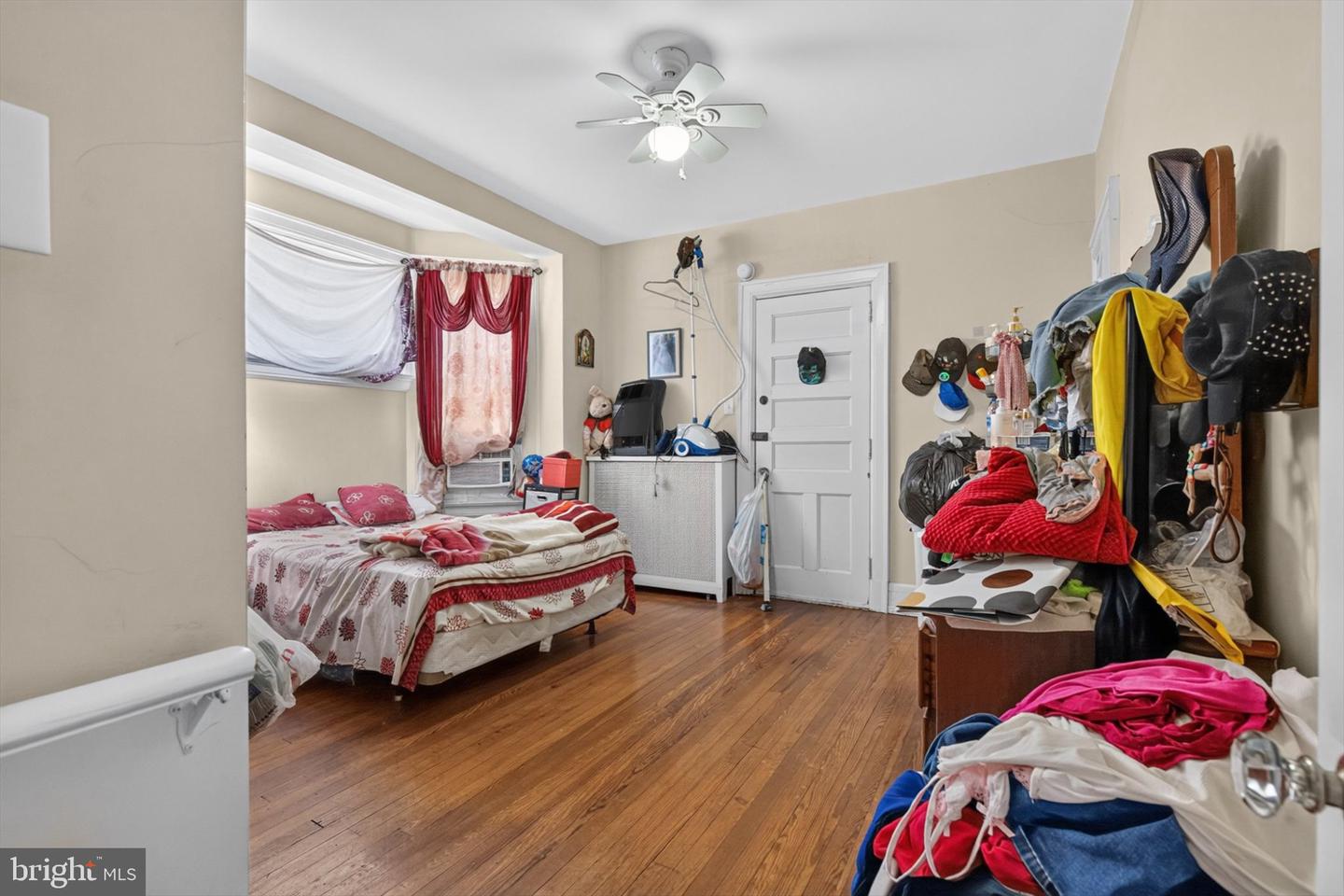 1419 W Market St Property Photo 19