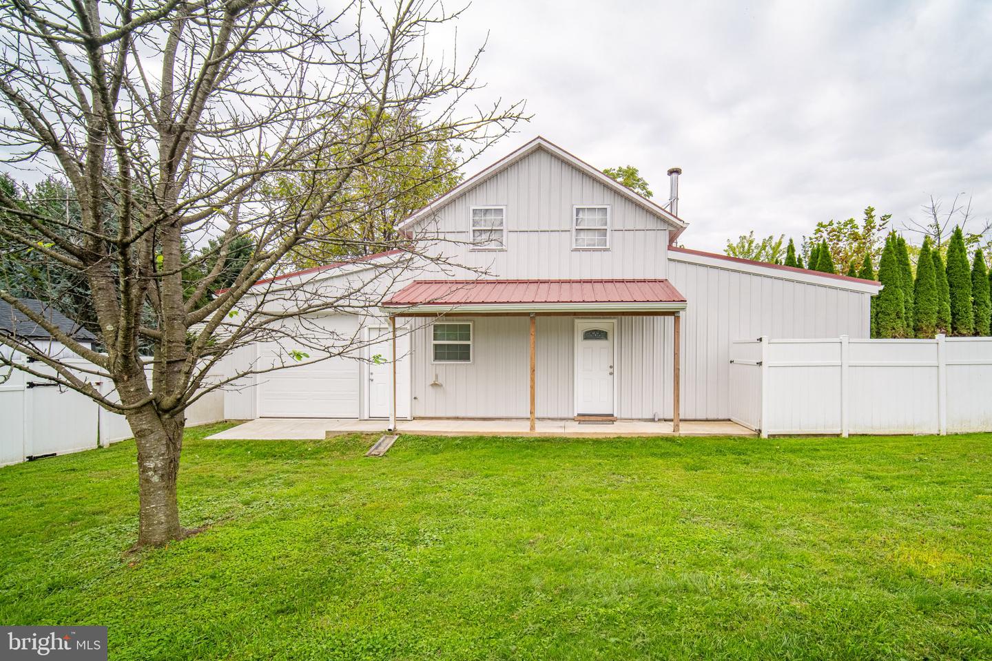 81 Longstown Rd Property Photo 3