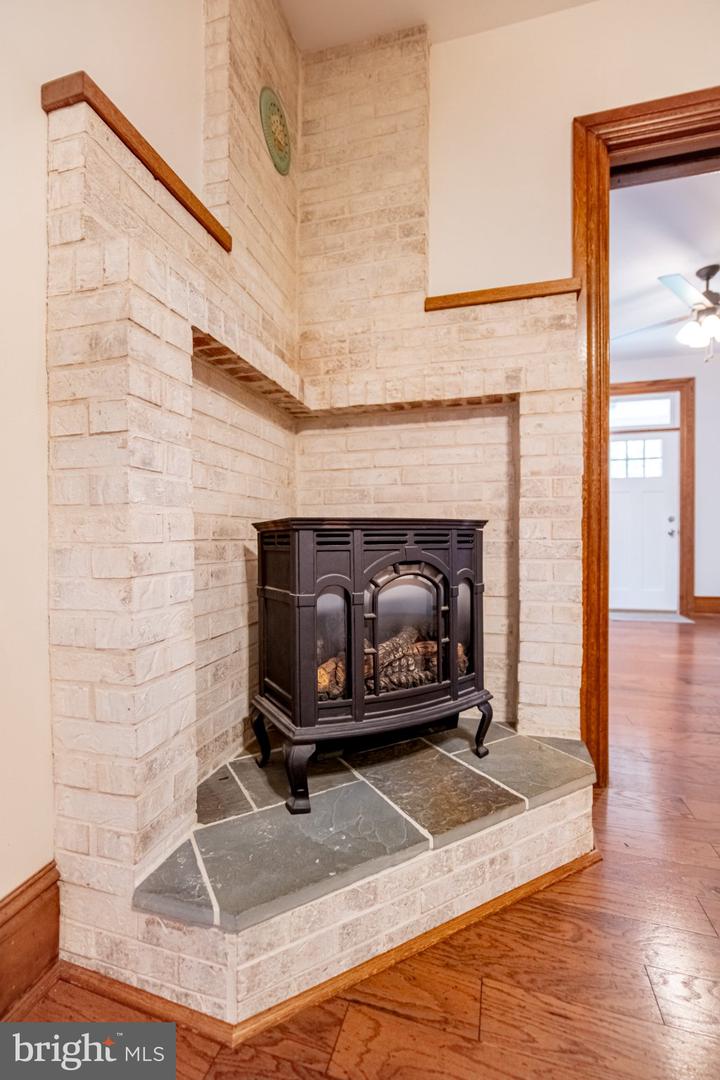 81 Longstown Rd Property Photo 11