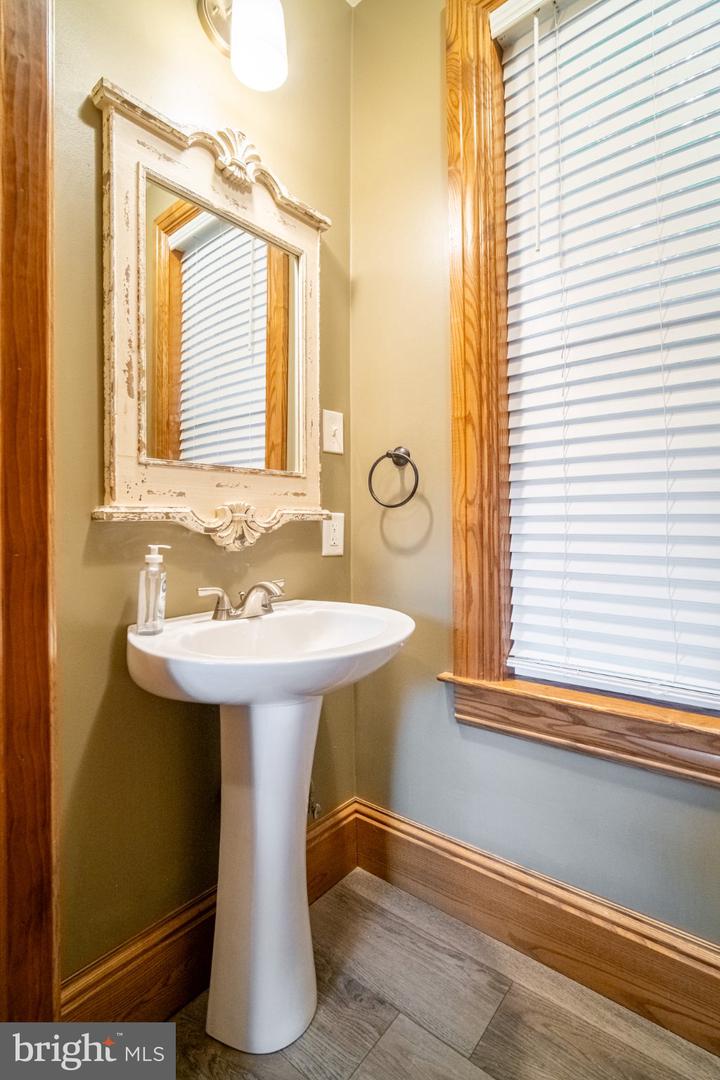 81 Longstown Rd Property Photo 15