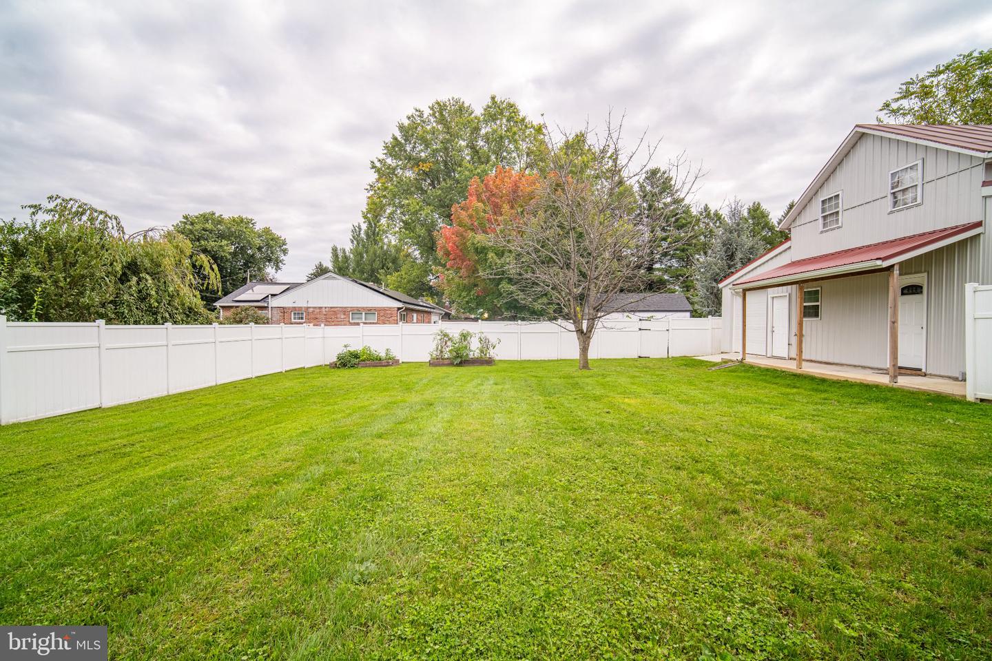 81 Longstown Rd Property Photo 35