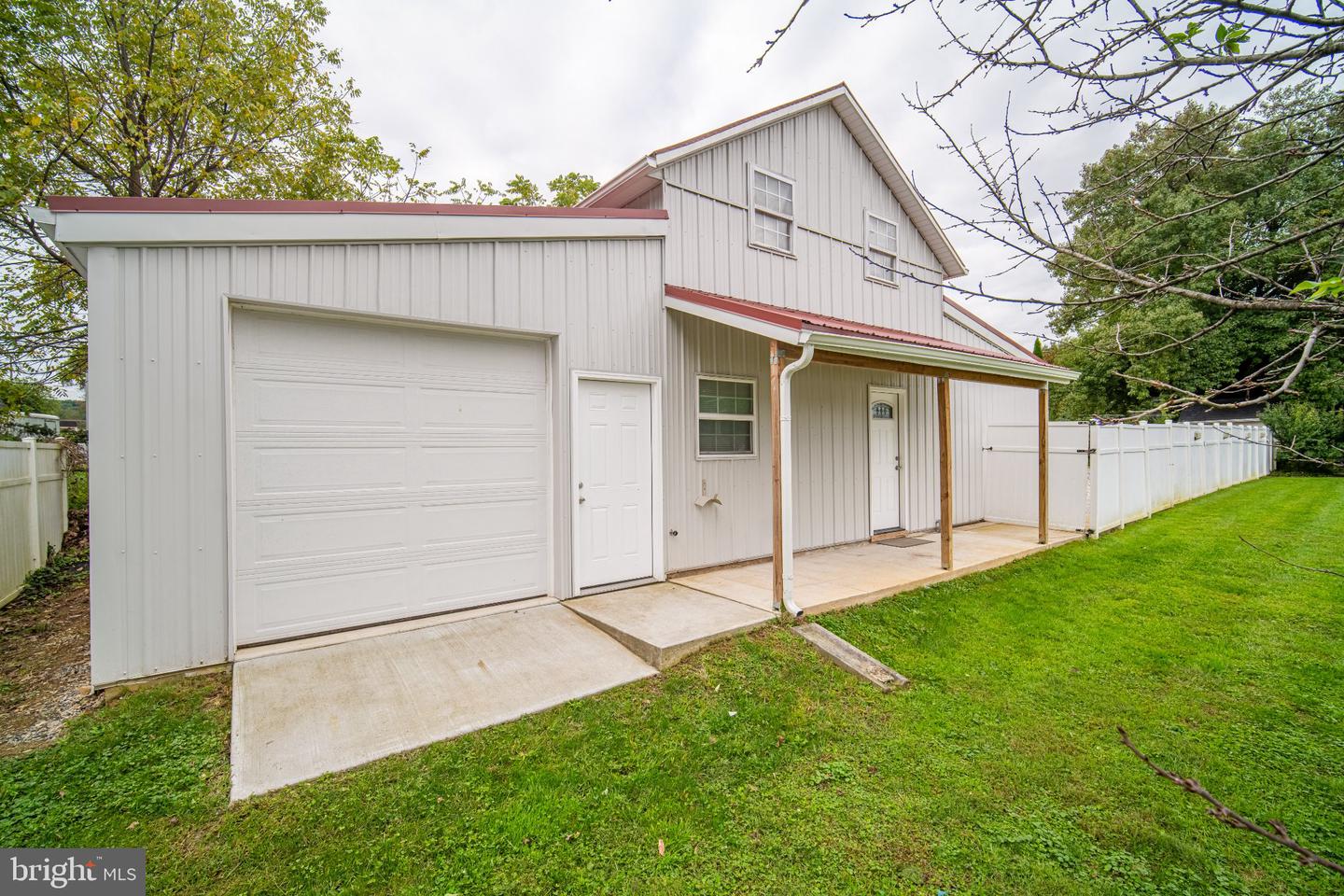 81 Longstown Rd Property Photo 36