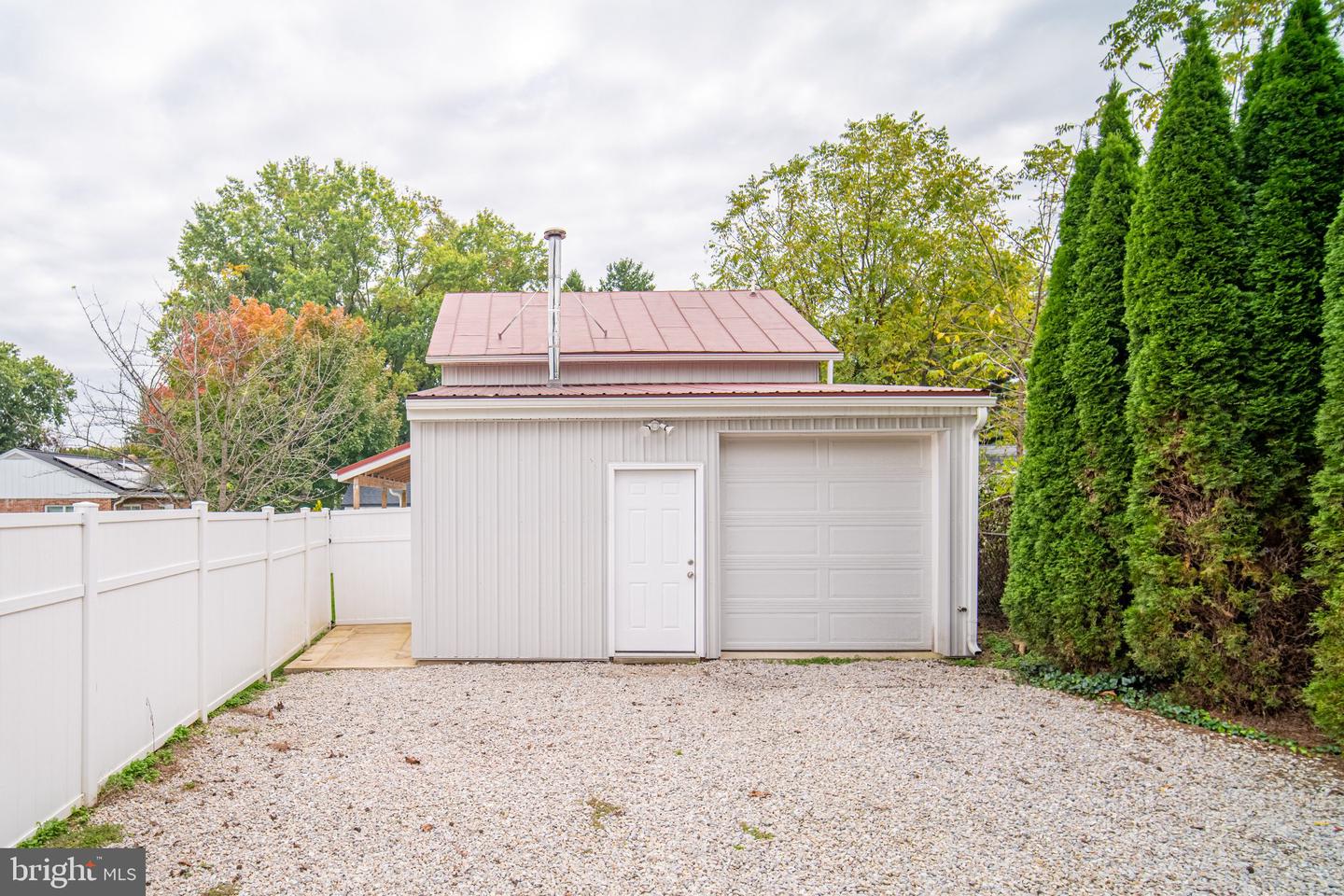 81 Longstown Rd Property Photo 44