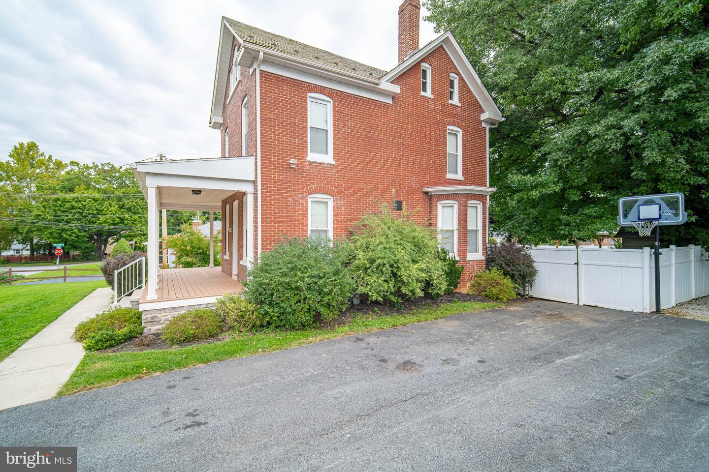 81 Longstown Rd Property Photo 46