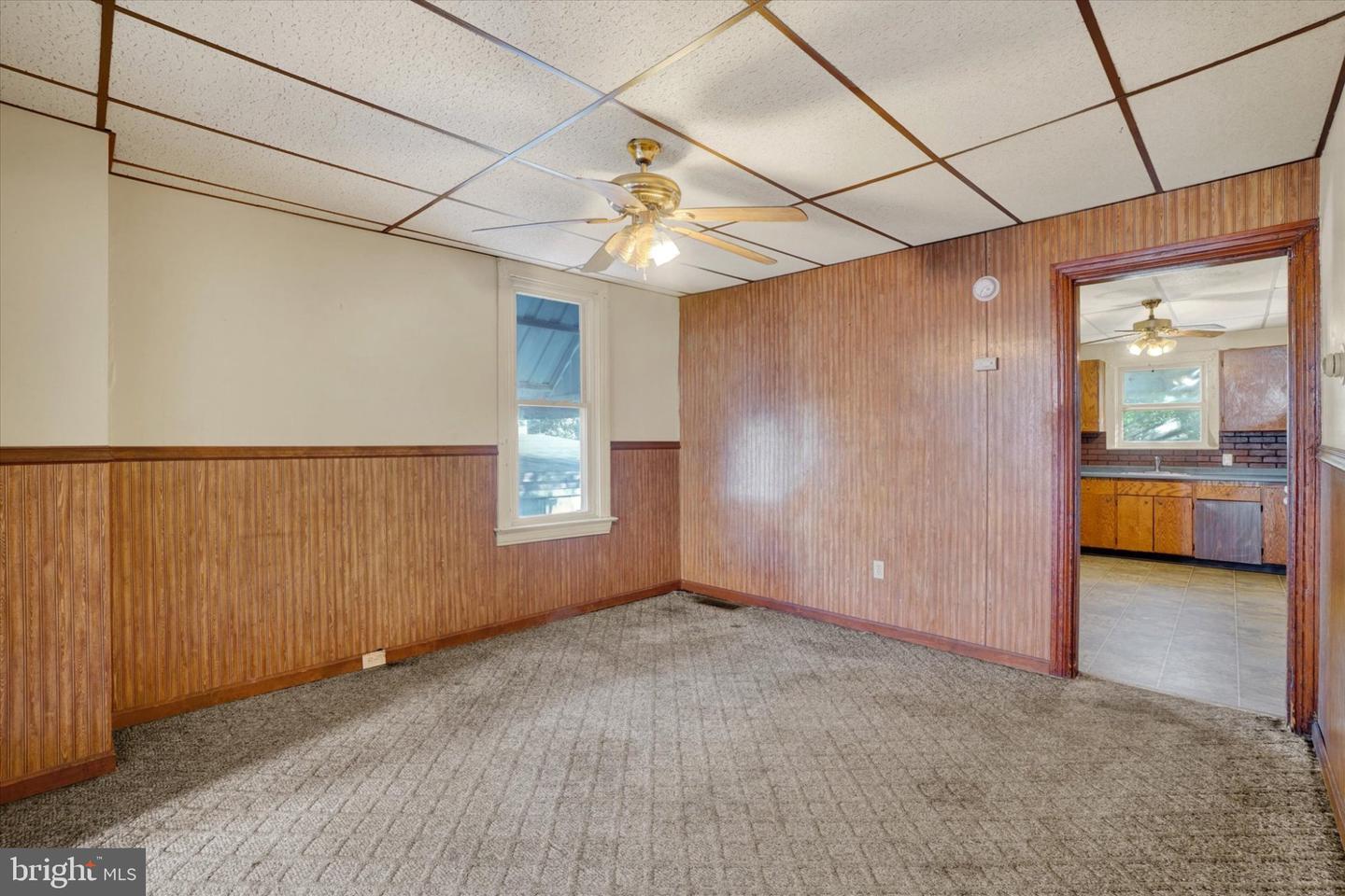 459 Juniper St Property Photo 7