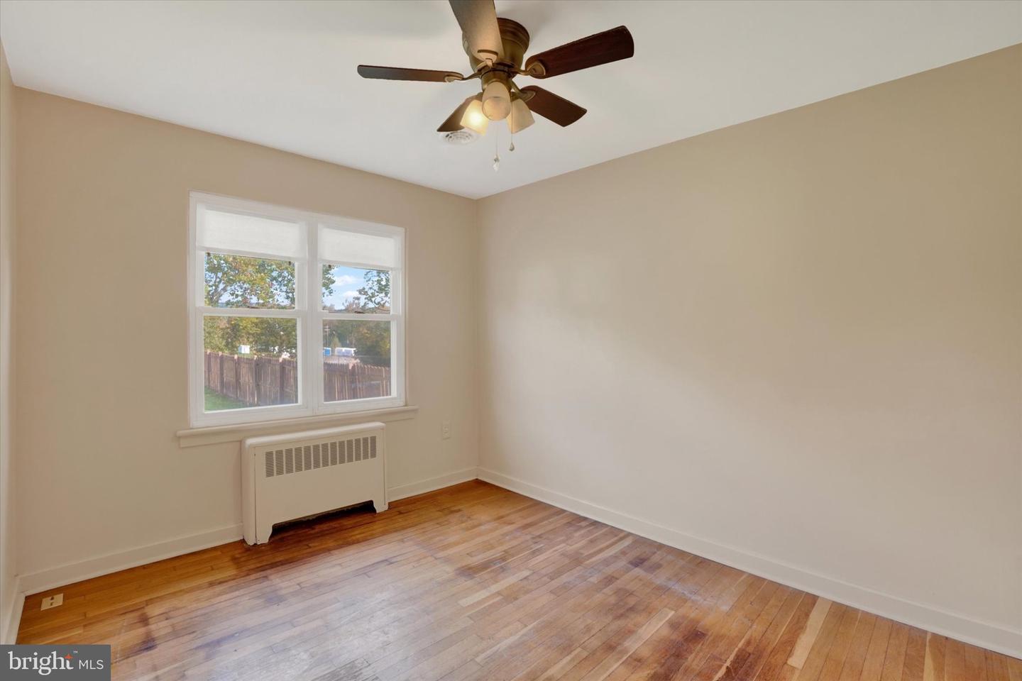 1579 E Philadelphia St Property Photo 10