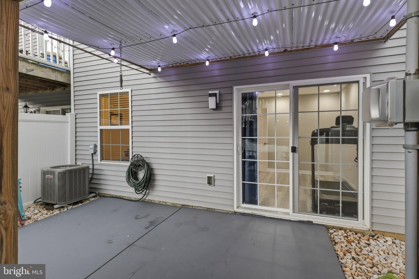 521 Charles Ave Property Photo 33