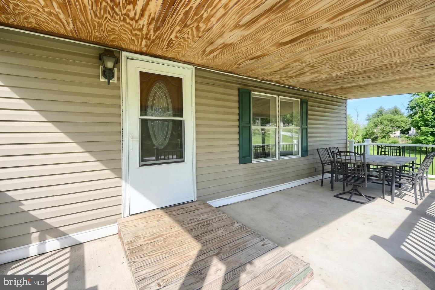 105 Weire Rd Property Photo 7