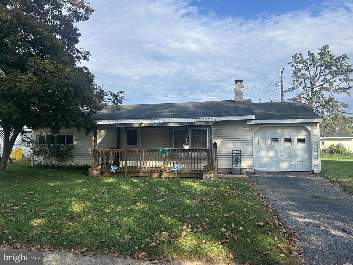 1511 FIRESIDE RD Property Photo 1