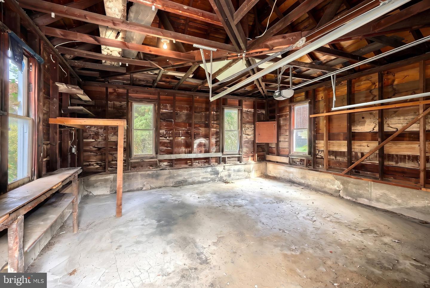 19 S Constitution Ave Property Photo 41
