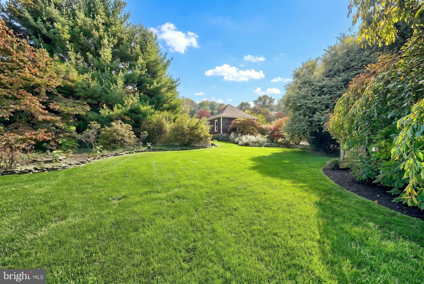 19 S Constitution Ave Property Photo 48