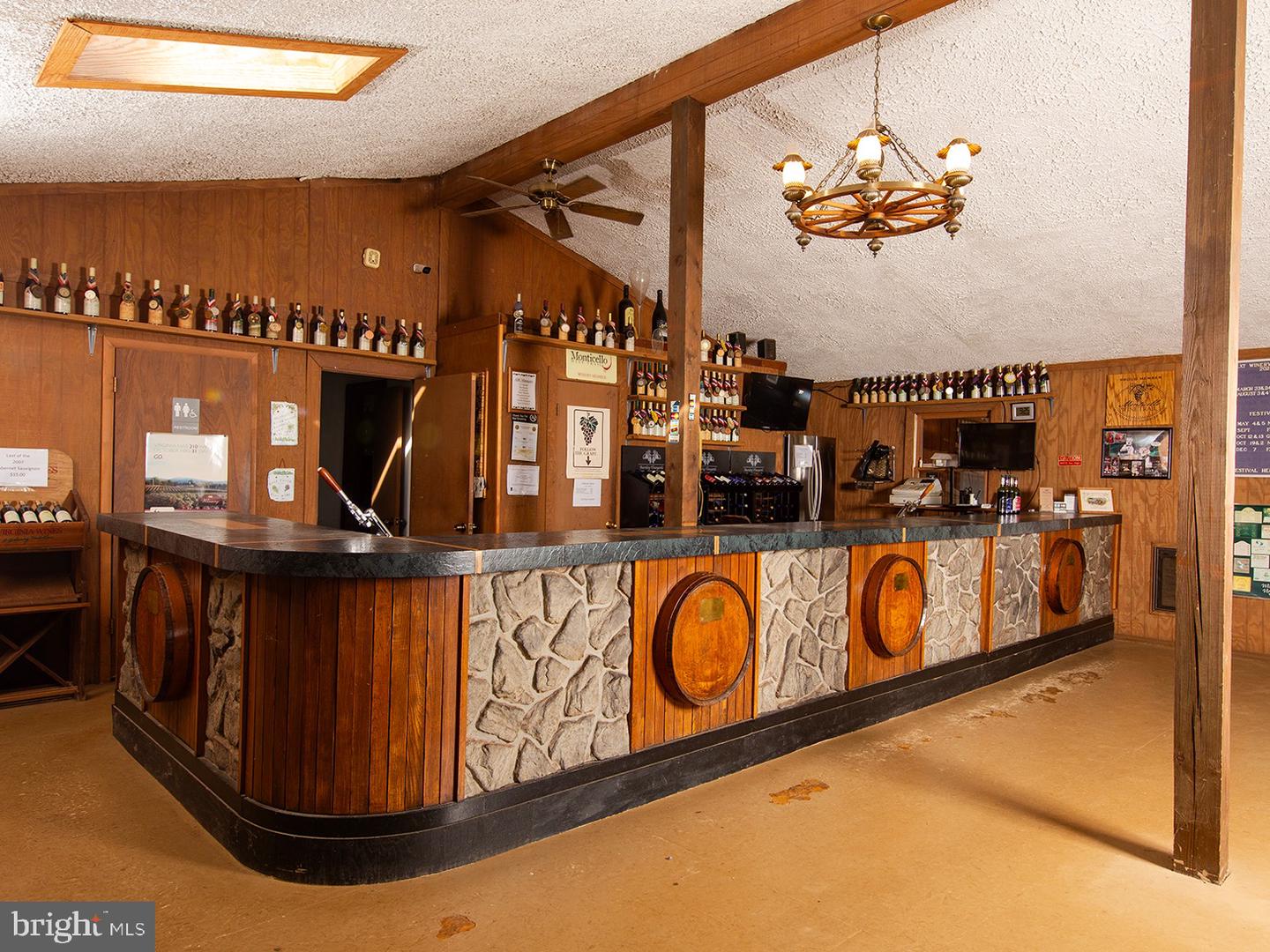 4500 Winery Ln Property Photo 10