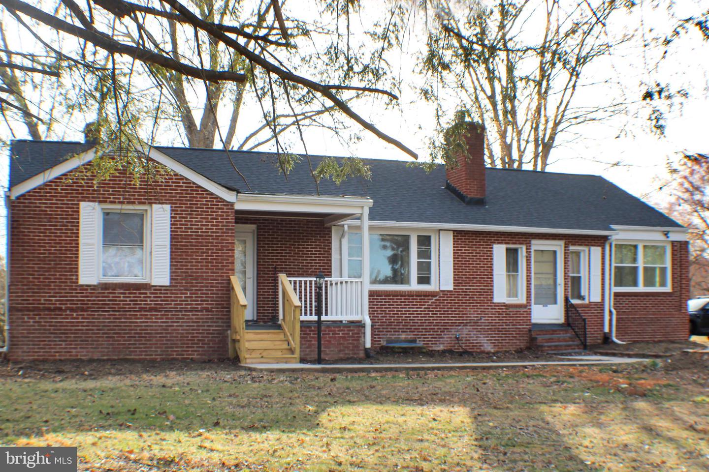 1965 Mills Ln Property Photo