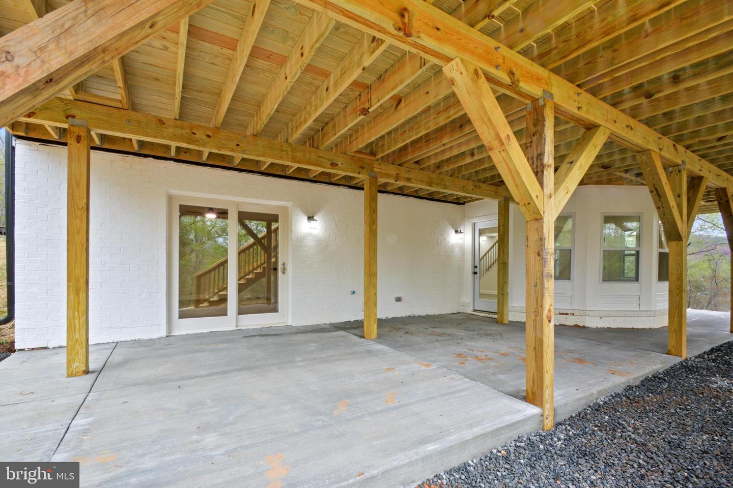 6426 Free Union Rd Property Photo 8