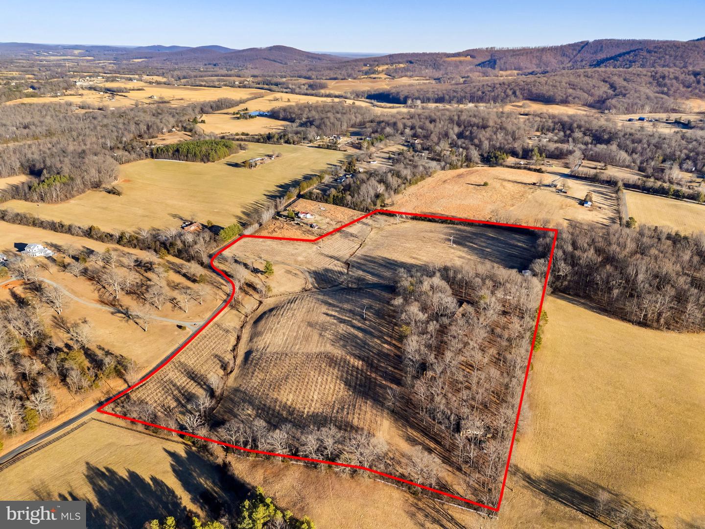 4500 Winery Ln Property Photo 3