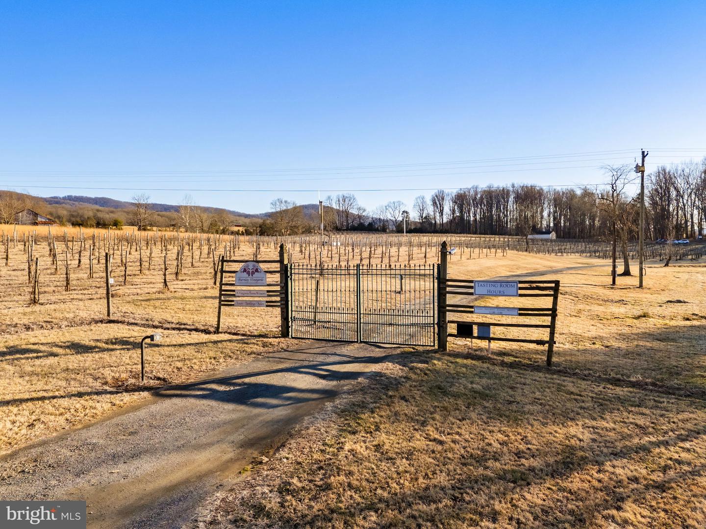4500 Winery Ln Property Photo 11