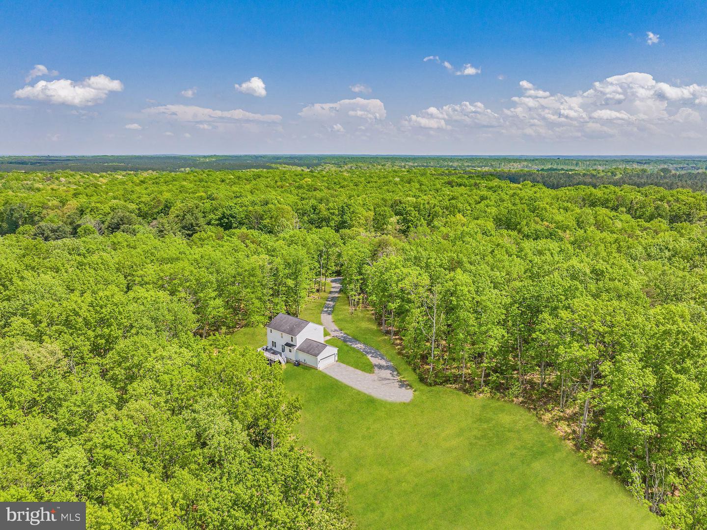 845 Raccoon Ridge Rd Property Photo 12