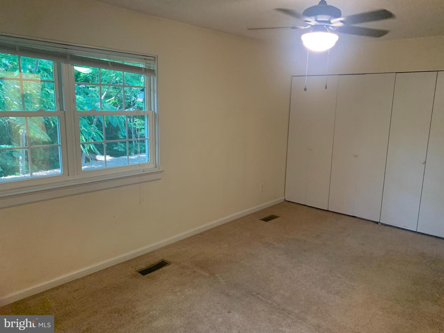 133 Woodlake Dr Property Photo 19