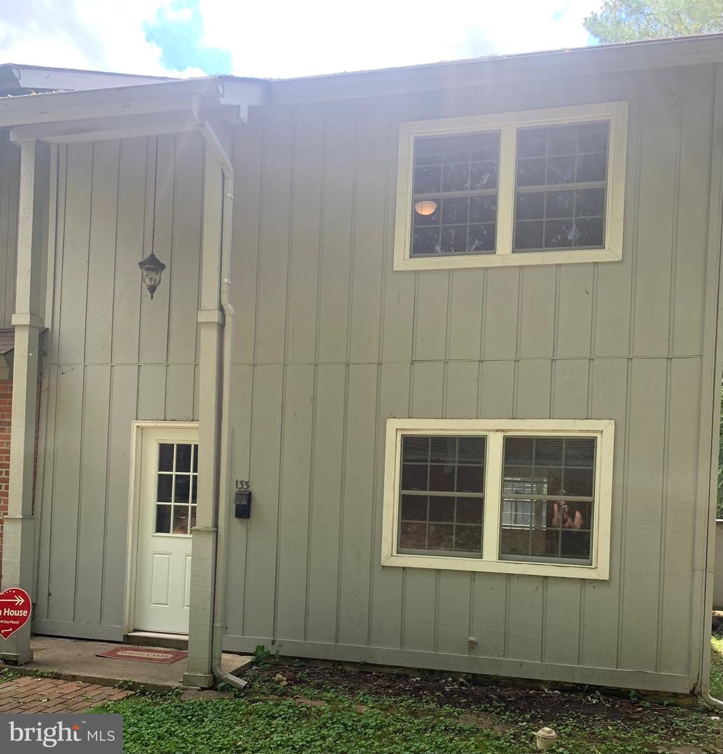 133 Woodlake Dr Property Photo 45