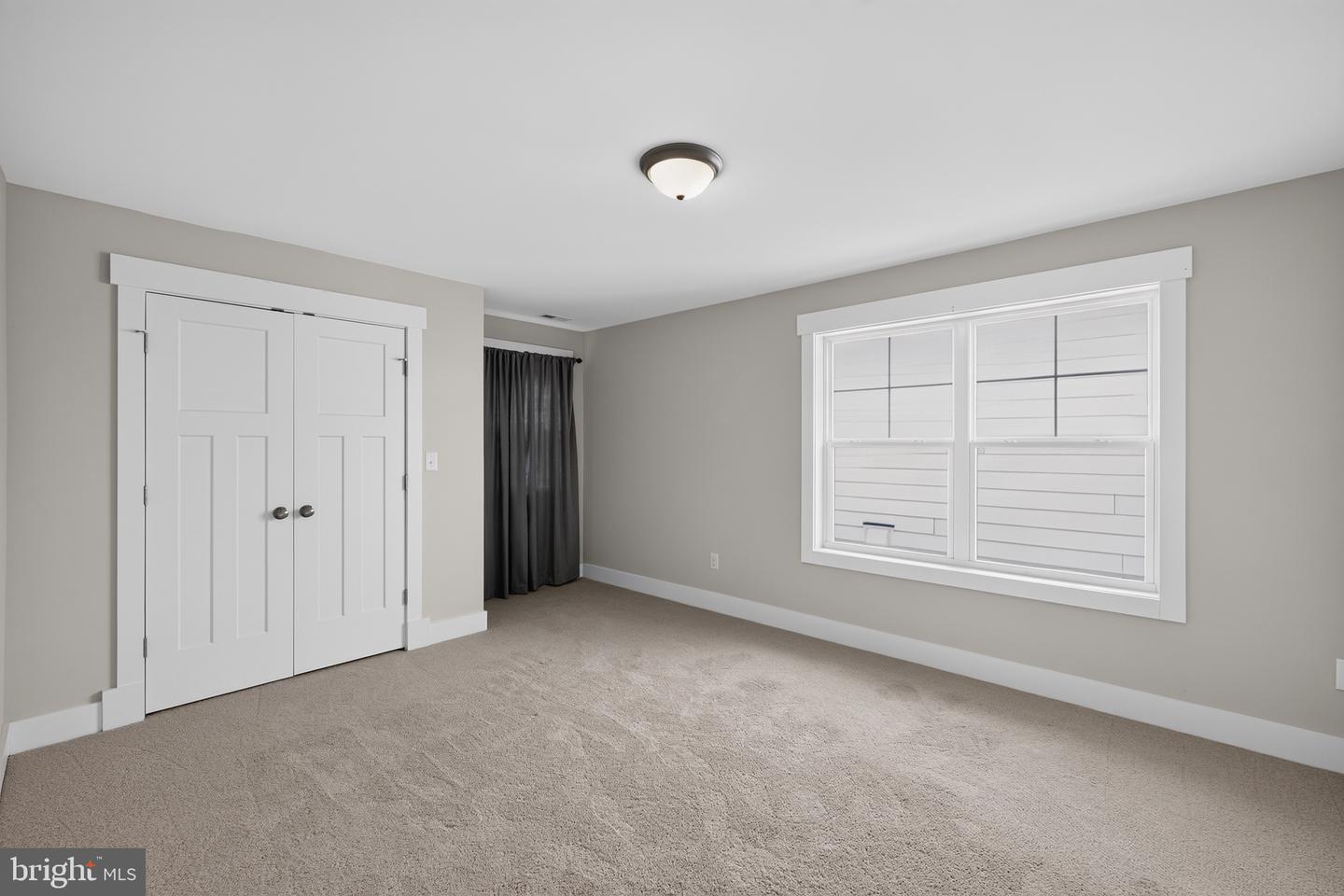 1515 Barnett St Property Photo 26