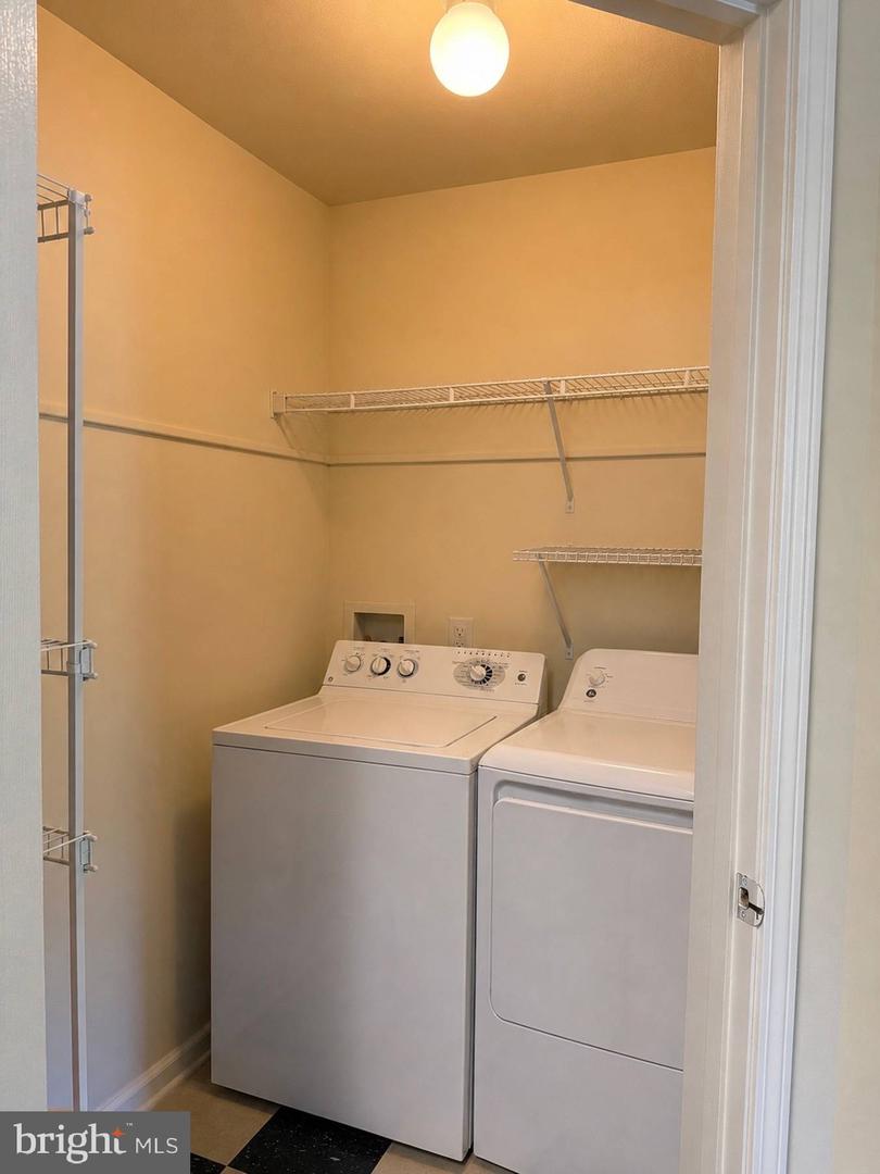 192 Yellowstone Dr #306 Property Photo 29