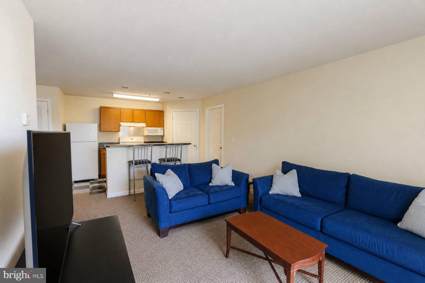 192 Yellowstone Dr #306 Property Photo 35
