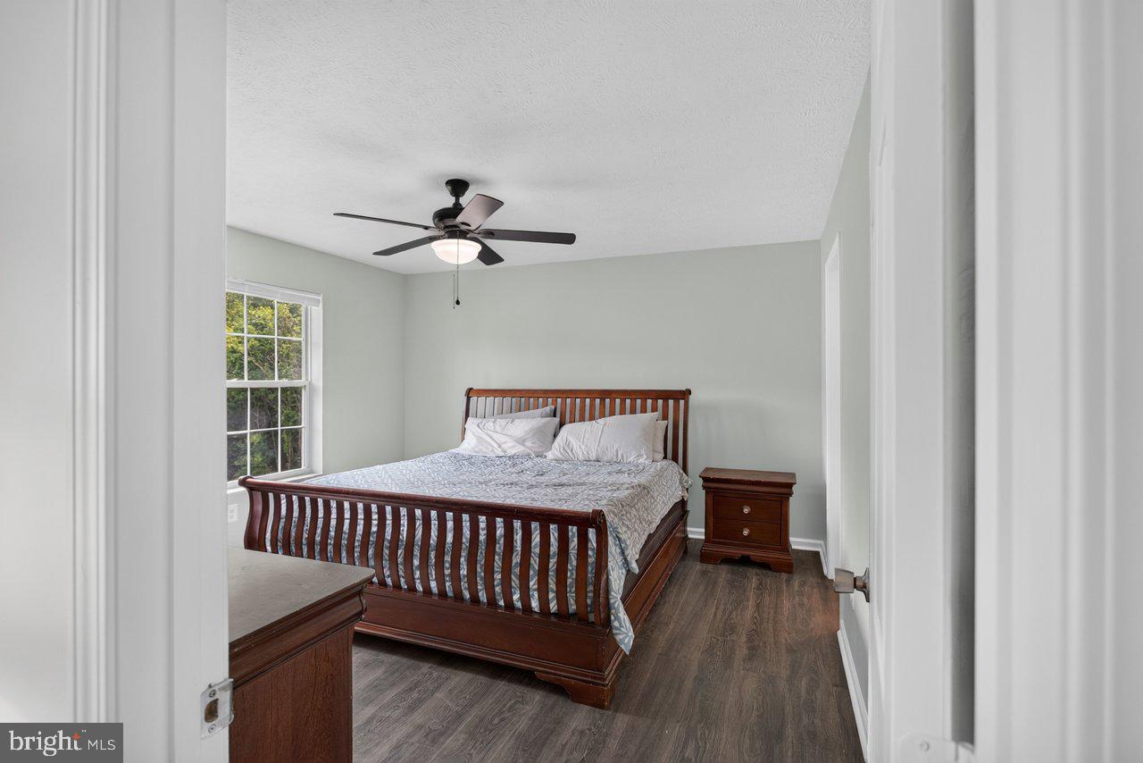 7066 Fortune Ln Property Photo 23